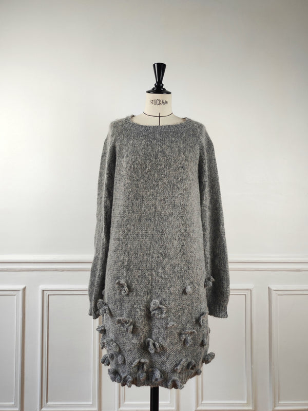 Long sweater hand knitted in cashmere wool
